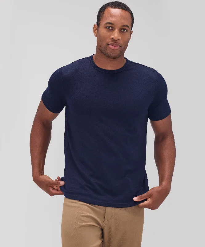 Men's Shirts with Rounded HemlinesMen's Merino Crew Neck T-Shirt