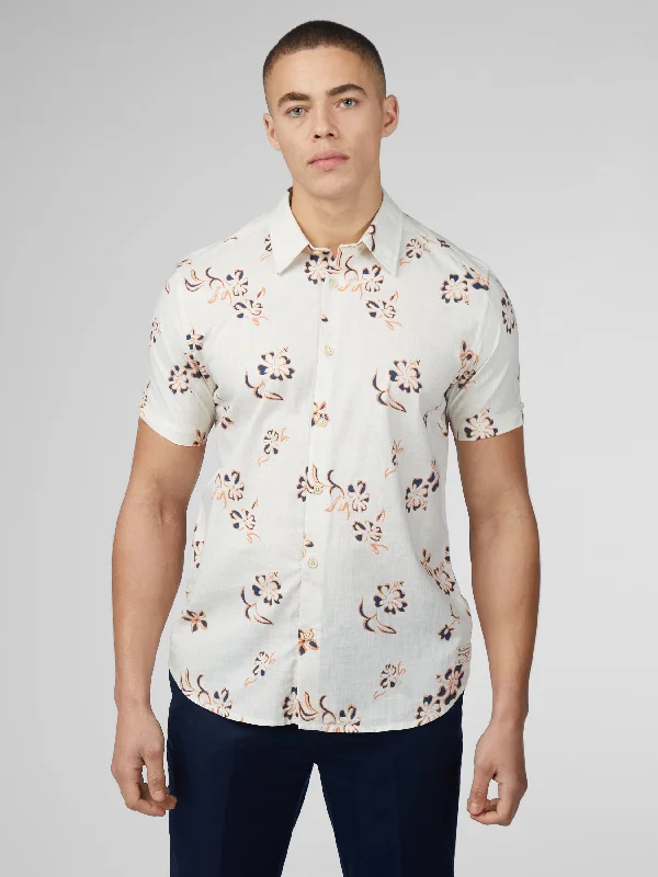 Men's Solid-Colored Shirts for VersatilitySignature Linear Floral Print Shirt - Ivory