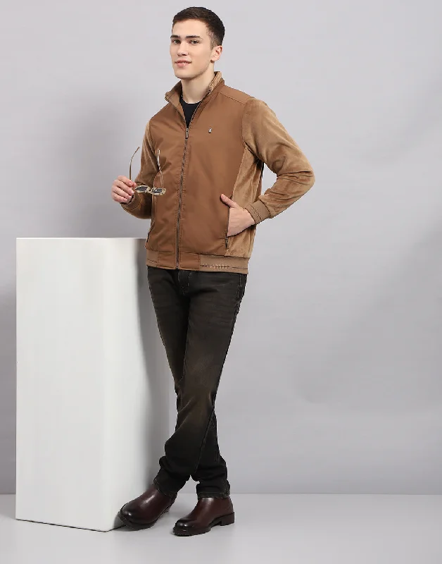 Men's Coats with Water-Repellent FabricMen Khaki Solid Mock Neck Sleeveless Jacket