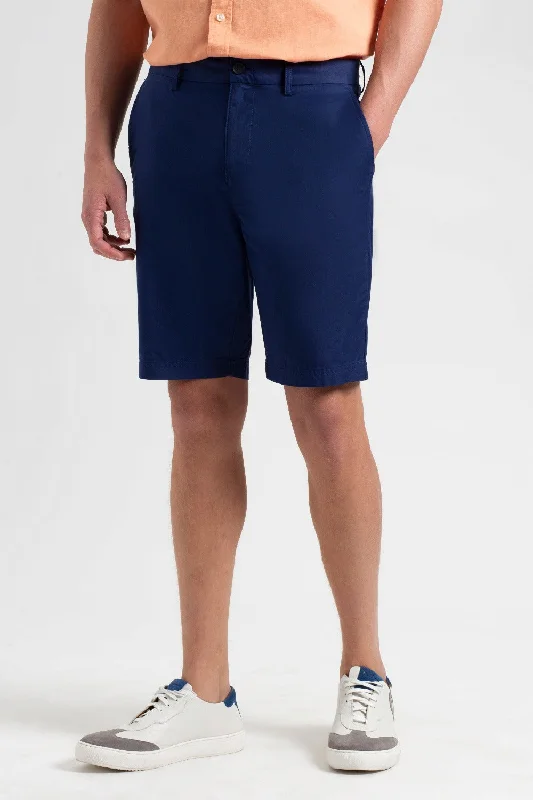 Men's Pants with Contrast Fabric PanelsEveryday Slim Fit Chino Short - Navy