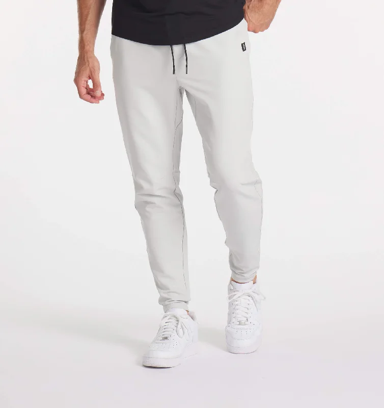 Men's Pants with Functional PocketsUNRL Performance Pant